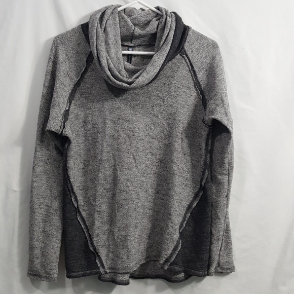 Kuhl Nova 2 tone gray cowl neck sweater